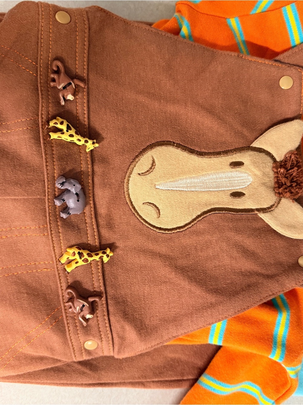 Kids Brown Horse Applique Overalls with Orange Stripe Shirt - Picture 6 of 7